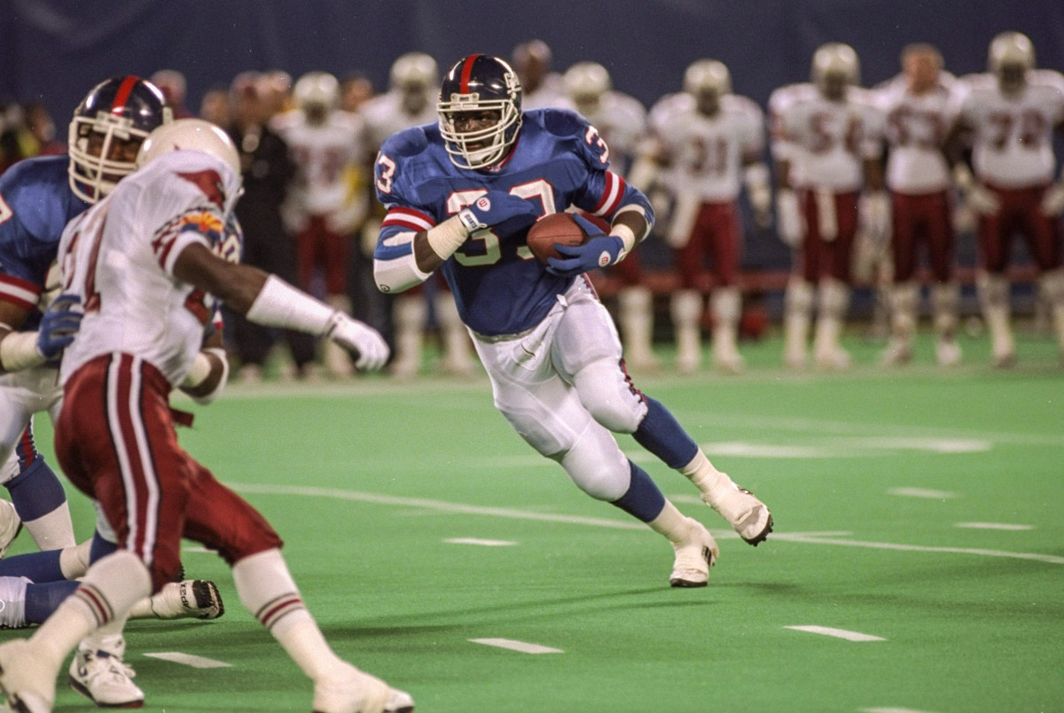 The Super Bowl-champion Giants drafted Bunch at No. 27 ... and then cut him loose after just three seasons.